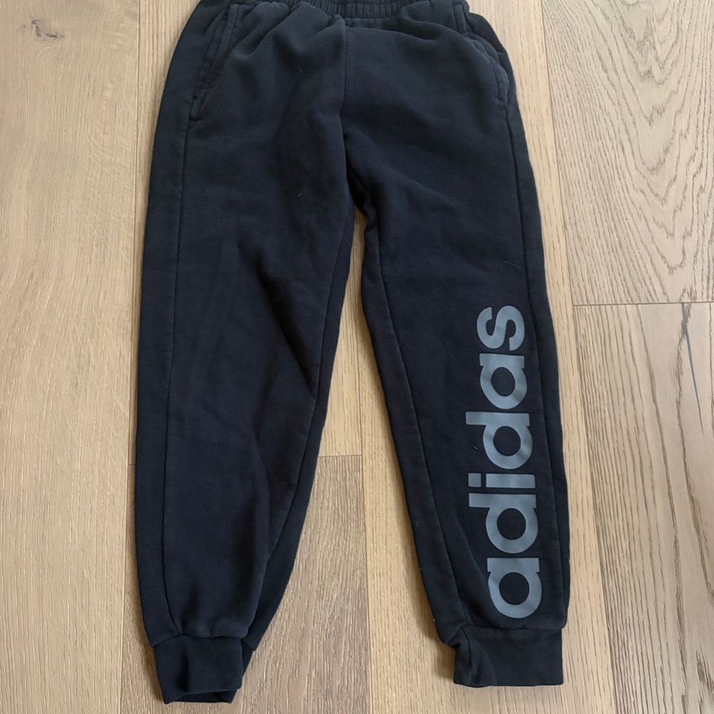 Adidas joggers size 8